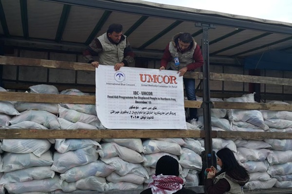 OGHS_Iraq_food_for_uprooted_familiesA_700x466