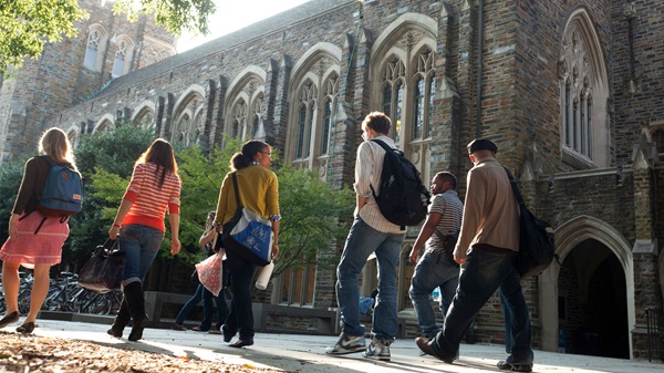 Students walk on the campus of Duke University. Photo by Les Todd, Duke University.