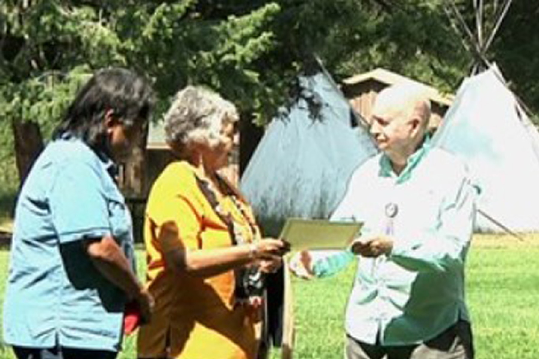 Wallowa Lake ceremony in Oregon honors return of land.