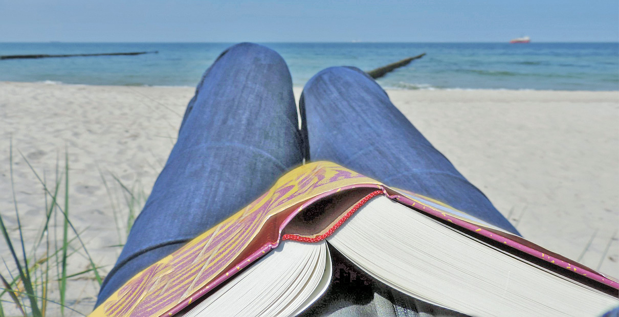 United Methodist Publishing House recommends some great books to read this summer. Photo via Pixabay.com, CC0, public domain. 