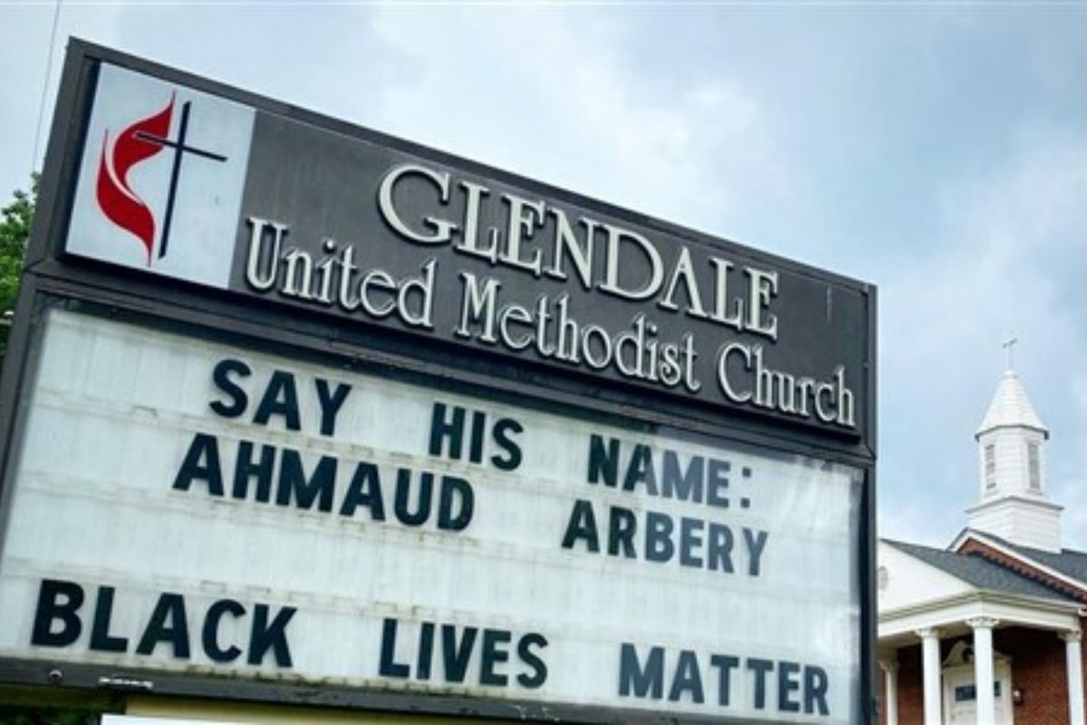 A sign outside Glendale United Methodist Church in Nashville highlights the case of Ahmaud Arbery. (Photo courtesy of Glendale United Methodist Church.)