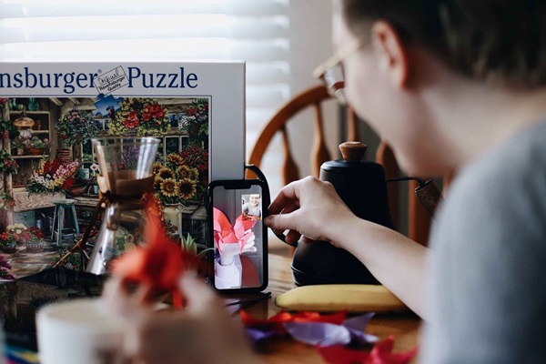 Thanksgiving 2020 may require we engage in nontraditional activities, due to Covid-19, including virtual gatherings and creative pastimes, such as puzzles and games. Photo by Tabitha Turner by Unsplash.