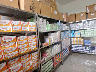 The blessings of a fully stocked, well-organized medicine and supply room, Quessua Hospital, East Angola. Photo: East Angola Health Board.