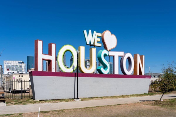 We love Houston sign We Love Houston sign in downtown Houston, TX