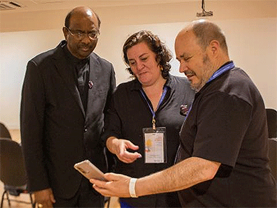 WCC general secretary Rev. Prof. Dr Jerry Pillay, Rev. Mariela Pereyra, president of the United Evangelical Lutheran Church and member of the WCC executive committee and Rev. Leonardo Schindler, president of the Evangelical Church of the River Plate. Photo: Marcelo Schneider/WCC