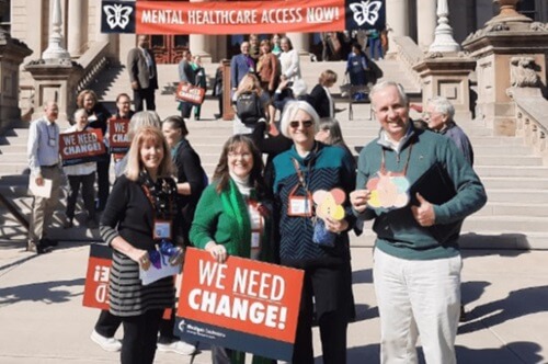 도움이 필요한 이들을 위한 옹호 사역은 연합감리교회의 중요한 한 부분입니다. 이 글에 제시된 단계를 따라가며 우리의 믿음을 행동으로 옮기는 방법을 배워보세요.
