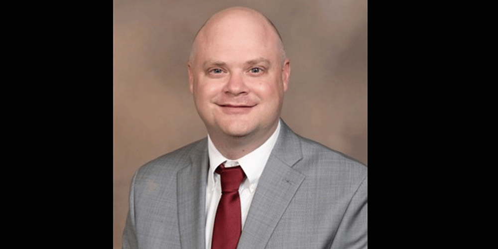 mef_Alum_Feature_Rev_Andy_Petter_1000x500