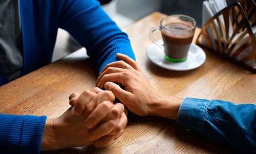 The Iliff School of Theology in Denver is offering a Foundations of Death Care course that is the beginning of a new certificate program to help caretakers better comfort dying people and their loved ones. It’s billed as the first such offering at a seminary. Iliff is one of the 13 United Methodist theological schools in the U.S. Photo credit: Freepik.