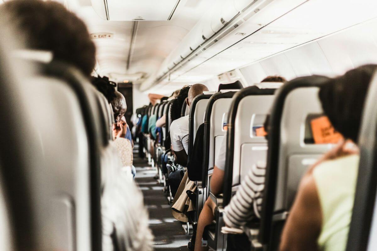 Air travel photo courtesy of  Gerrie van der Walt on Unsplash.