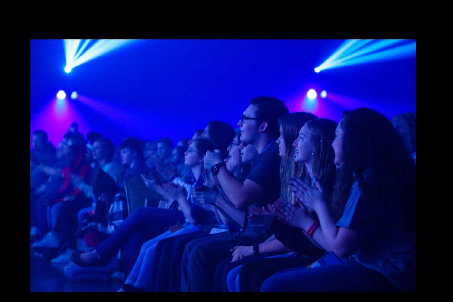 Worship at a UMC youth event Worship at a UMC youth event