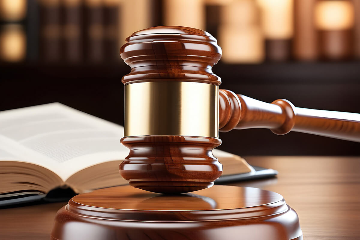 Après une saison marquée par de nombreuses défections, les Méthodistes Unis continuent de porter leurs différends devant les tribunaux civils. La semaine dernière, la Conférence de Baltimore-Washington a intenté une action en justice devant un tribunal fédéral afin de défendre la clause fiduciaire de la confession. Parallèlement, l’Eglise Méthodiste Unie de Highland Park a déposé sa réponse à l’action en justice intentée par la Conférence Horizon Texas. Illustration photographique de Ray Shrewsberry, Pixabay.