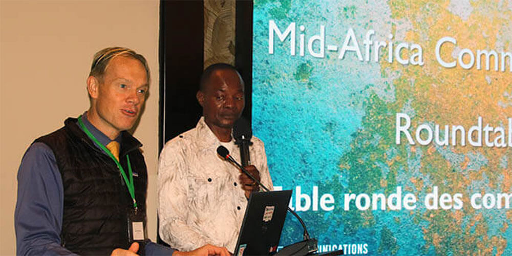 Dan Krause, top executive of United Methodist Communications, presents the objectives of the Mid-Africa Communications Roundtable in Dar es Salaam, Tanzania. During his remarks, he highlighted the agency’s commitment to providing a “comprehensive package” of support, ranging from the installation of solar systems to the training of communicators, to ensure that every local church can make its voice heard. Photo by Chadrack Tambwe Londe, UM News.